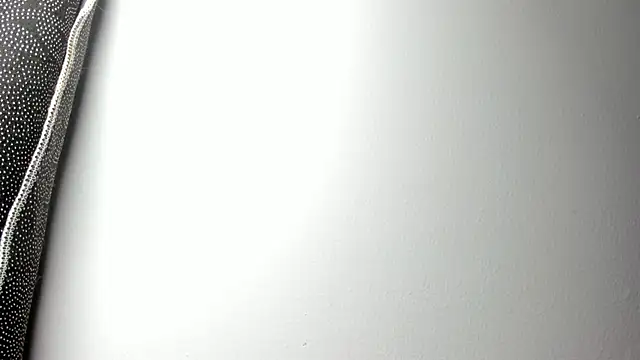 selene red  online show from February 2026 12:40:01 AM