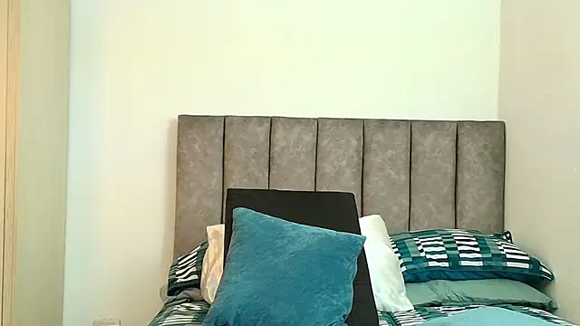 karina lewis  online show from March 2026 03:56:01 AM