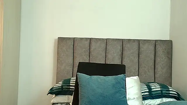 karina lewis  online show from March 2026 04:07:02 AM