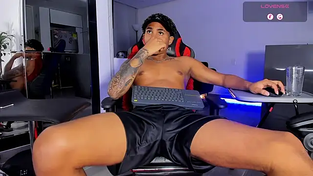 Snapshot of daikokuten_ chatting on January 2025 12:29:01 AM daikokuten online show from January 2025 12:29:01 AM