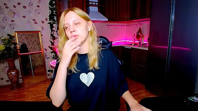 SexyNadi online show from October 2025 08:21:01 AM