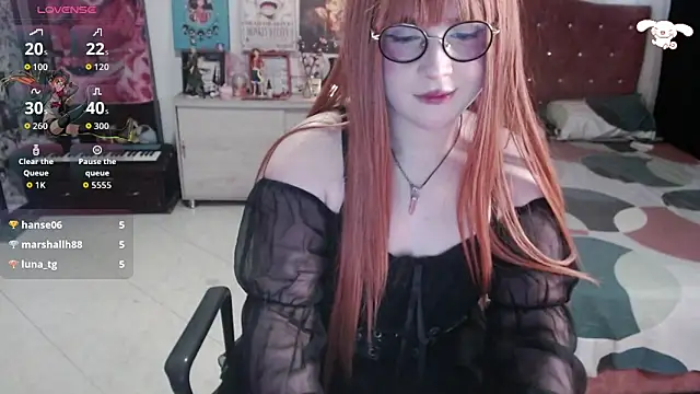 Avril2001 online show from September 2025 09:47:02 PM