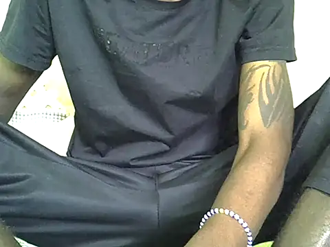 Delicious-D online show from May 2026 06:54:02 AM
