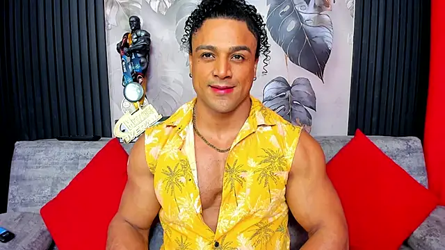 MikeEstevess online show from November 2025 08:25:01 AM