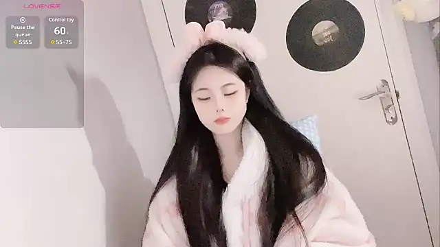 Qedgjwyz1 online show from February 2025 12:55:01 PM