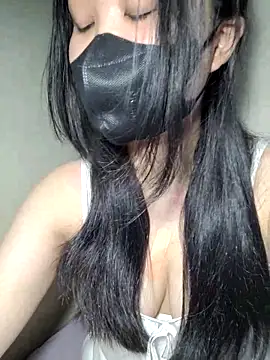 Athena20001 online show from October 2025 06:39:01 PM