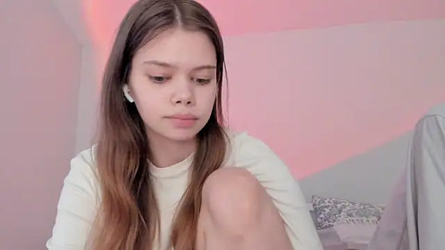 chansetolove online show from April 2026 04:16:02 PM