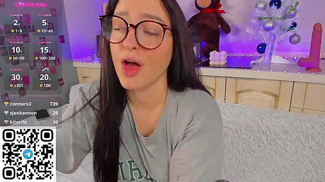 Snapshot of Kruela_Eva chatting on December 2024 02:42:01 AM Kruela Eva online show from December 2024 02:42:01 AM