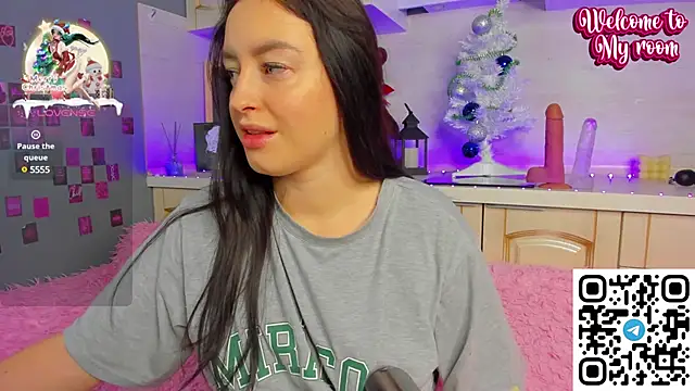 Snapshot of Kruela_Eva chatting on December 2024 11:26:02 PM Kruela Eva online show from December 2024 11:26:02 PM