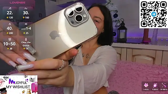 Snapshot of Kruela_Eva chatting on January 2025 11:39:02 PM Kruela Eva online show from January 2025 11:39:02 PM