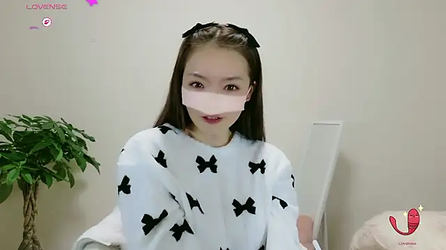 momochan88 online show from November 2025 11:43:02 AM