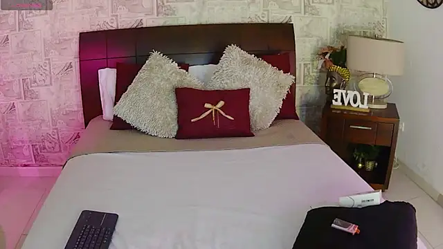 cherry chel online show from March 2025 03:52:01 AM