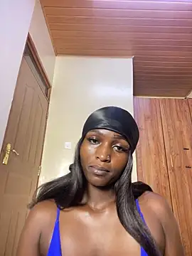 Curvixx online show from October 2025 02:48:01 PM