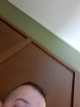 Davo84123 online show from March 2026 01:35:02 PM