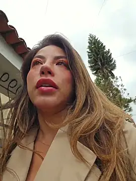 Karen San Miguel online show from February 2026 07:23:01 PM