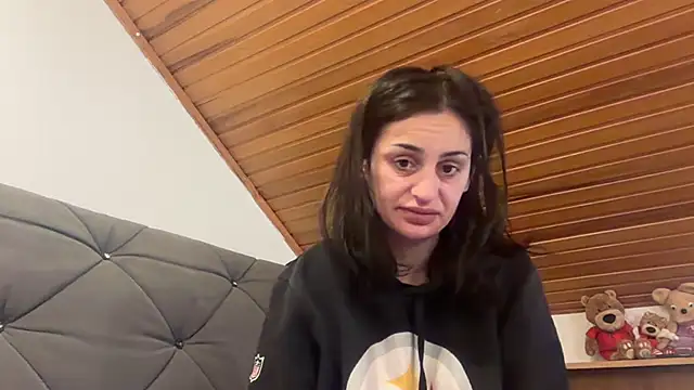 Snapshot of JeSuisUnTapin chatting on October 2025 08:26:01 PM JeSuisUnTapin online show from October 2025 08:26:01 PM