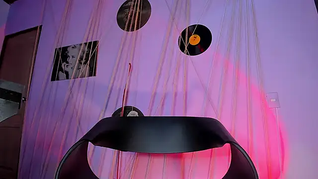 Snapshot of MrShaggy chatting on January 2025 12:45:02 PM MrShaggy online show from January 2025 12:45:02 PM