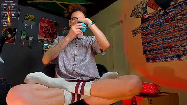 Snapshot of MrShaggy chatting on February 2026 12:20:02 AM MrShaggy online show from February 2026 12:20:02 AM