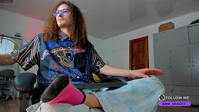 Snapshot of MrShaggy chatting on July 2026 11:11:02 PM MrShaggy online show from July 2026 11:11:02 PM
