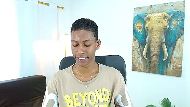 maiki18  online show from December 2025 09:10:02 PM