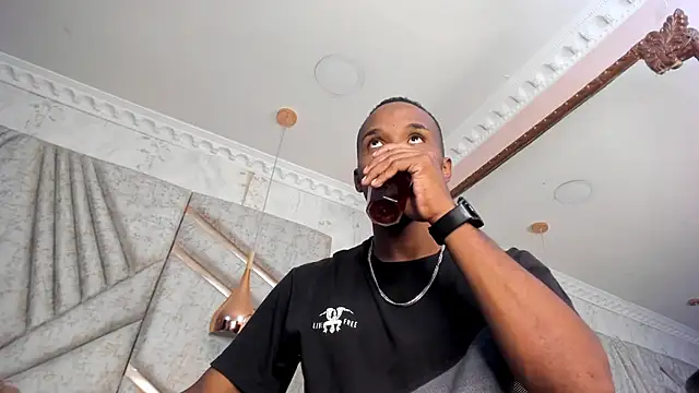 Snapshot of JamesParck chatting on January 2025 02:13:01 PM JamesParck online show from January 2025 02:13:01 PM