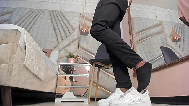 Snapshot of JamesParck chatting on February 2025 02:30:01 PM JamesParck online show from February 2025 02:30:01 PM