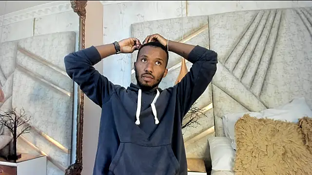 Snapshot of JamesParck chatting on February 2026 08:29:01 PM JamesParck online show from February 2026 08:29:01 PM