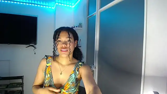Snapshot of Dena_k_ chatting on December 2024 10:17:02 AM Dena k online show from December 2024 10:17:02 AM