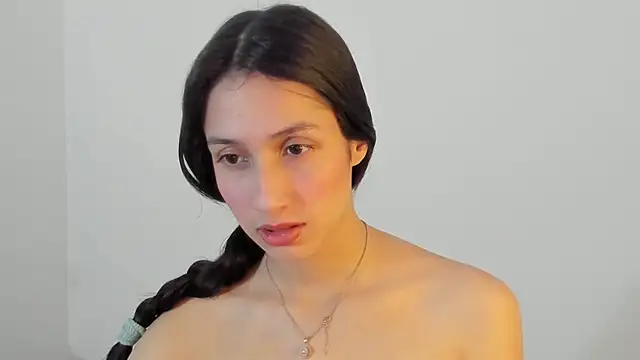 Snapshot of ericbana__ chatting on December 2024 03:18:02 AM ericbana online show from December 2024 03:18:02 AM