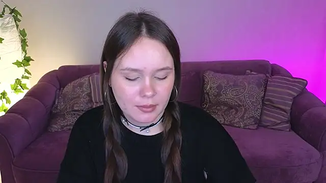 Snapshot of miki_miki_cutie_ chatting on January 2025 02:10:01 AM miki miki cutie online show from January 2025 02:10:01 AM