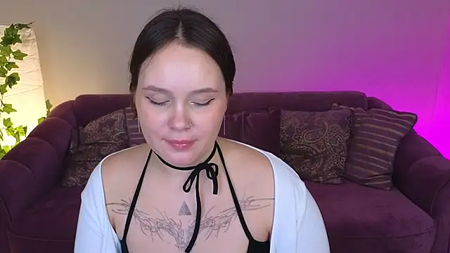 Snapshot of miki_miki_cutie_ chatting on January 2025 11:13:01 PM miki miki cutie online show from January 2025 11:13:01 PM