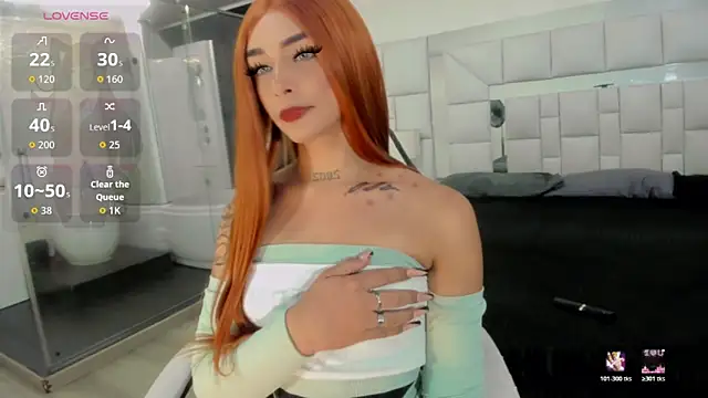 AdharaaMoon online show from November 2025 07:10:01 PM