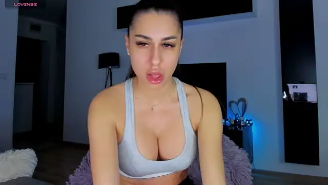 K chic online show from February 2025 04:27:01 AM