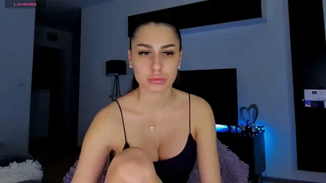 K chic online show from February 2025 09:06:02 PM