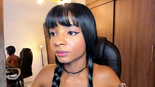 alikahouston4 online show from February 2025 01:30:02 AM