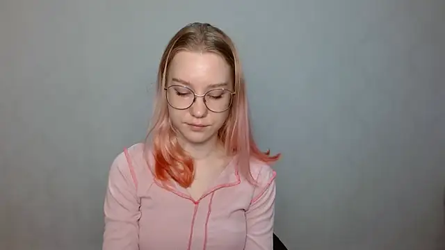 cindi hot online show from December 2024 09:55:02 AM