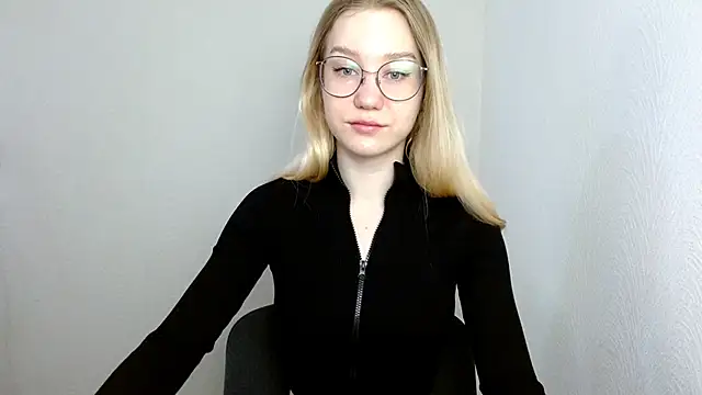 cindi hot online show from March 2025 09:10:02 AM