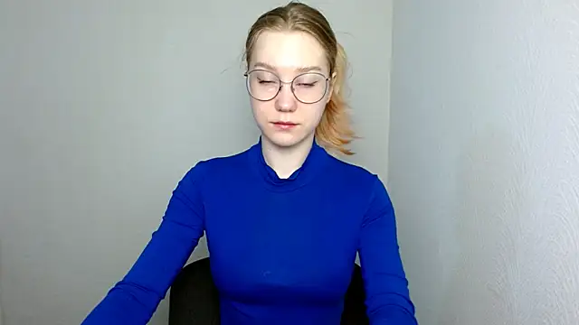 cindi hot online show from March 2025 08:26:01 AM