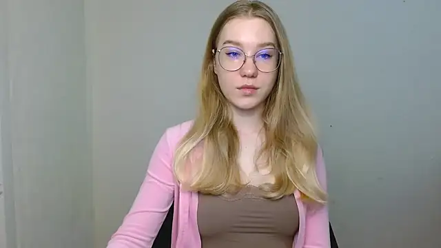 cindi hot online show from March 2026 10:15:02 AM