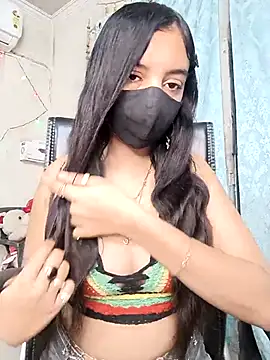 Parinaaz18 online show from February 2026 01:57:02 AM