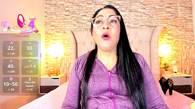 Gina Myers online show from September 2025 12:29:01 PM