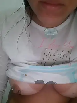 AmandaS2k online show from November 2025 06:19:02 PM