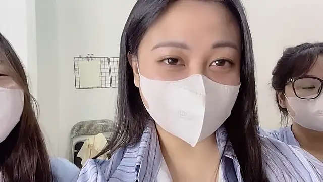 Bamboo Swetie online show from December 2025 03:08:01 PM