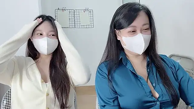 Bamboo Swetie online show from January 2026 04:01:01 PM