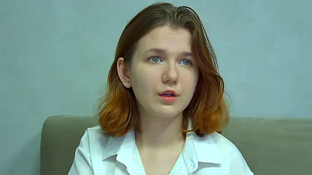 LessySmith online show from April 2026 04:17:01 AM