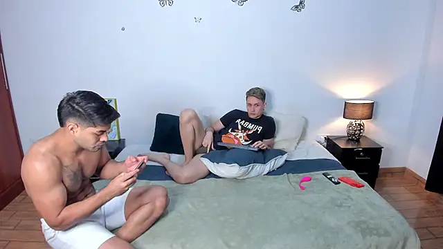 Luciano and Marlon online show from February 2025 01:52:02 PM