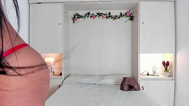 Snapshot of KendallRosse1 chatting on February 2026 11:50:02 AM KendallRosse1 online show from February 2026 11:50:02 AM