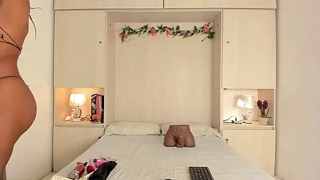 Snapshot of KendallRosse1 chatting on February 2026 12:36:01 PM KendallRosse1 online show from February 2026 12:36:01 PM