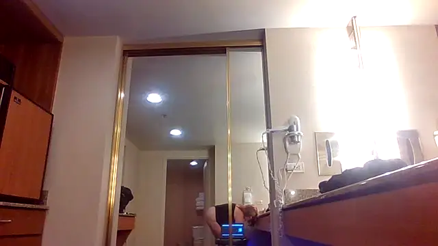 Snapshot of urgoodtime chatting on December 2025 12:29:01 AM urgoodtime online show from December 2025 12:29:01 AM