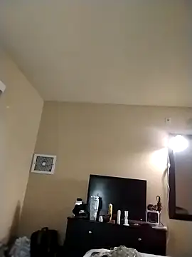 Snapshot of urgoodtime chatting on April 2026 07:03:01 AM urgoodtime online show from April 2026 07:03:01 AM